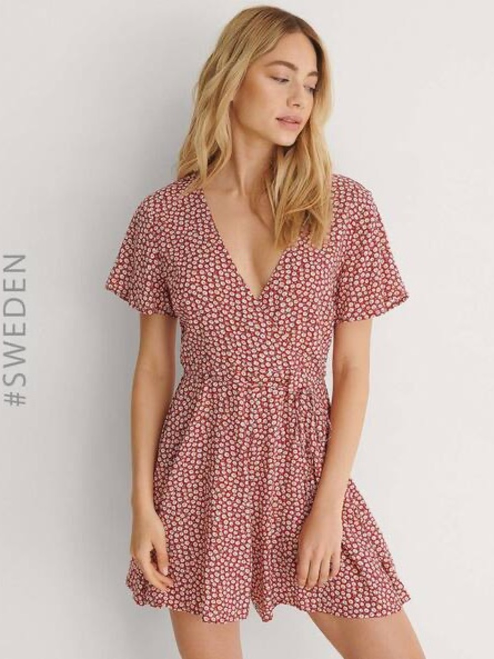 SHEIN Dusty Rose Floral V-Neck Short Sleeve Dress
